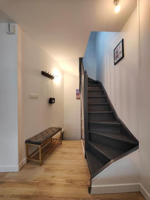 La Feline - Duplex - Vieux Valenciennes - Familialアパートメント エクステリア 写真
